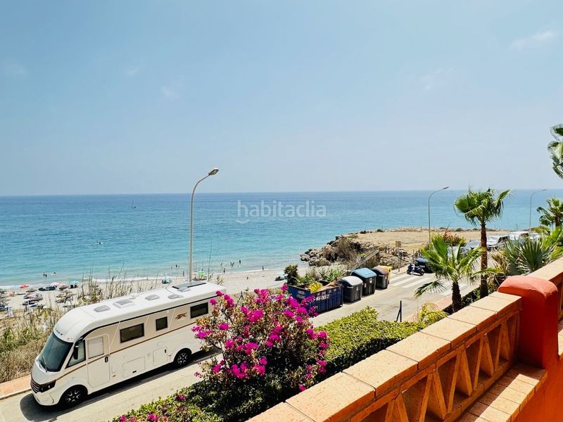 Foto afdd6f21-cd3d-4cf8-85e0-5a6b85589583. Àtic amb piscina a El Peñoncillo Torrox
