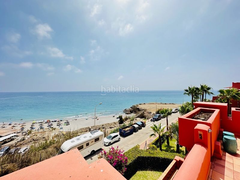 Foto bdb82548-d2b3-4ee0-a025-72189a43a010. Àtic amb piscina a El Peñoncillo Torrox
