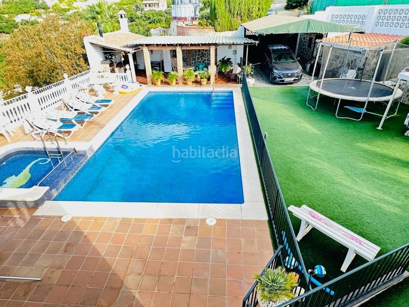 Foto 9929d02b-1572-4b47-9e2c-f5d9254d903c. Xalet amb piscina a Centro Nerja