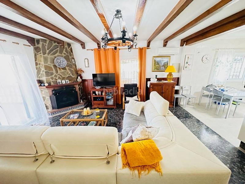 Foto d554ffc6-e557-4c77-bd55-09bddb73273d. Chalet villa de lujo . en Centro Nerja