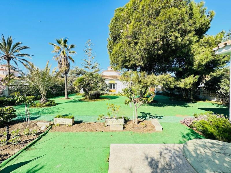 Foto d393b255-5414-4778-b79d-c1dce2fa80d6. Chalet espectacular villa junto al mar costa málaga. en Torrox
