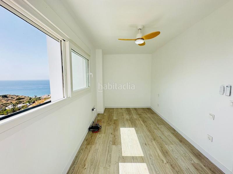 Foto 46fcae34-d922-406c-94d4-c4f54aff3d42. Chalet villas de lujo de estilos modernos en la urbanización balcones dEl Peñoncillo costa. en Torrox