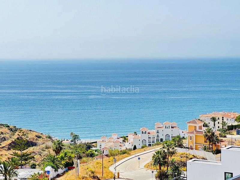Foto 7af39a92-6ced-4875-8df8-ef393649be17. Chalet villas de lujo de estilos modernos en la urbanización balcones dEl Peñoncillo costa. en Torrox