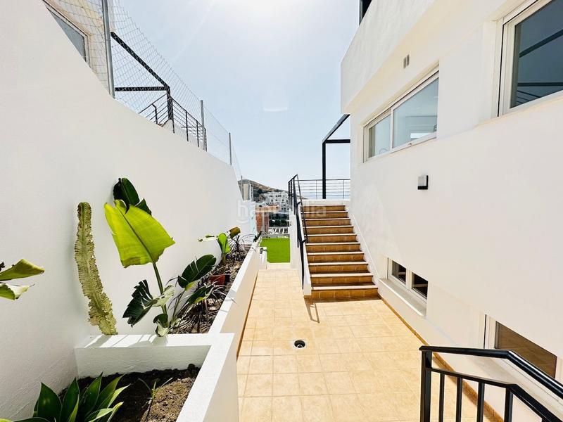 Foto 0140c839-d774-4f2c-8bd2-520815835138. Chalet villas de lujo de estilos modernos en la urbanización balcones dEl Peñoncillo costa. en Torrox