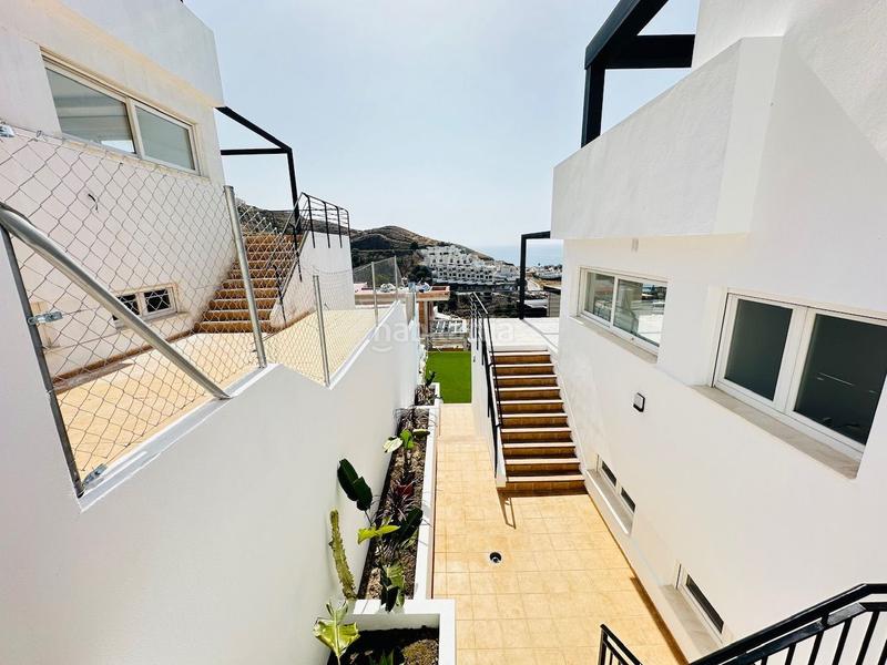 Foto 7ebaa200-da0d-44fe-b451-48b66afeb99f. Chalet villas de lujo de estilos modernos en la urbanización balcones dEl Peñoncillo costa. en Torrox