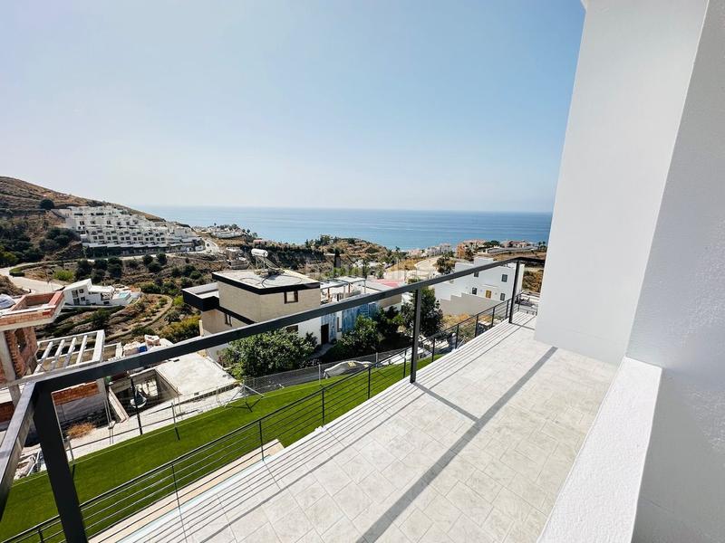 Foto 808318ea-a937-4eb7-839e-4a03b540ae5b. Chalet villas de lujo de estilos modernos en la urbanización balcones dEl Peñoncillo costa. en Torrox