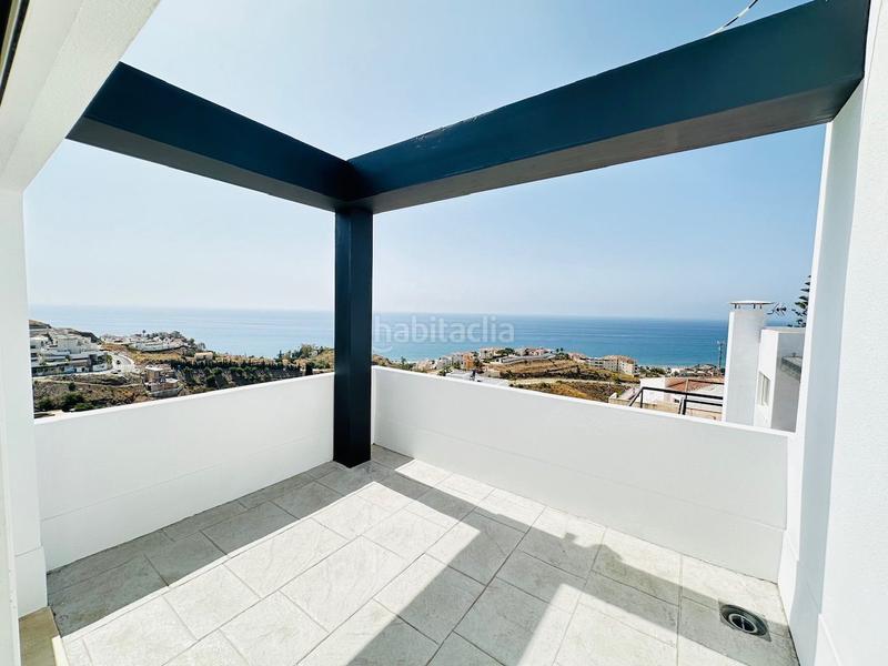 Foto e19e158f-e16a-4bac-b418-d84662696ebb. Chalet villas de lujo de estilos modernos en la urbanización balcones dEl Peñoncillo costa. en Torrox