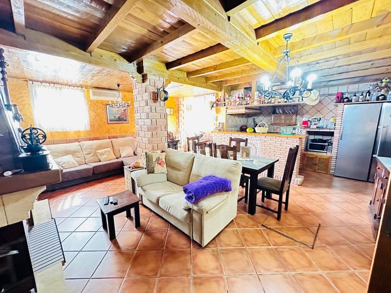 Foto 910832ac-b908-475c-b6f8-31eaa58a2681. Chalet villa de lujo ubicada en la urbanización Viña Málaga . en Torre del Mar