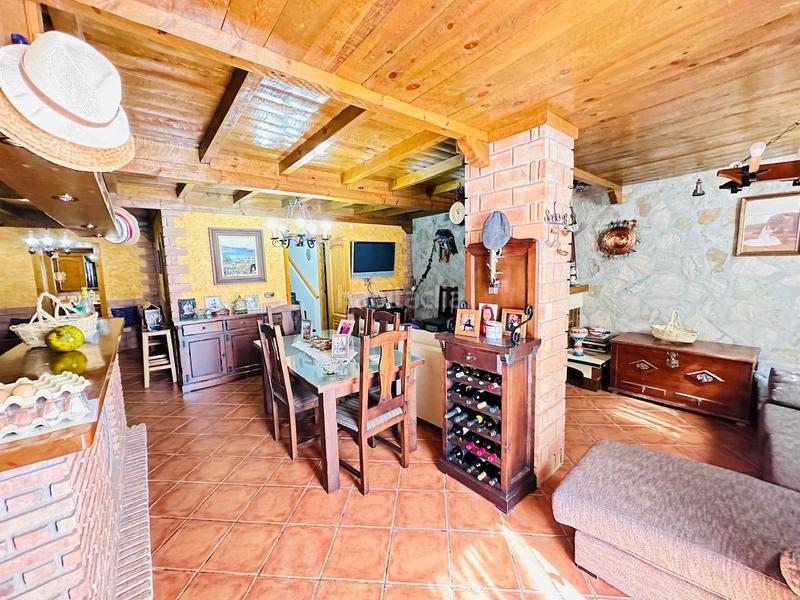 Foto c52cbb38-2d45-4da5-9212-666a6dfacbdd. Chalet villa de lujo ubicada en la urbanización Viña Málaga . en Torre del Mar
