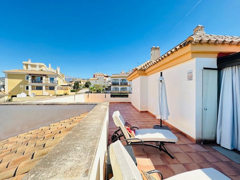 Foto ee0bd6df-5dd1-48f2-9d3d-b1902116a827. Àtic amb piscina a Caleta de Velez