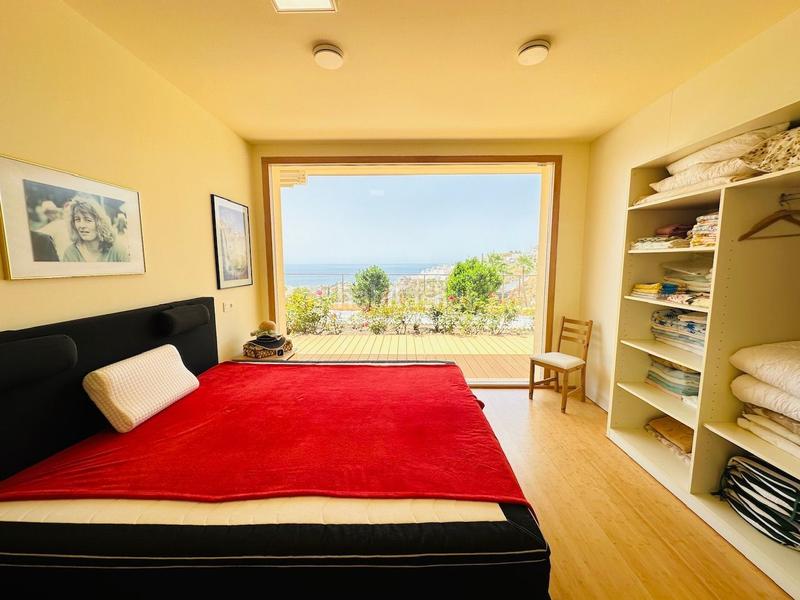Foto 004b8eb8-9ee6-40db-ab8e-84658f4c4fa8. Chalet villa de lujo con diseño de estilo moderno a 6 kilómetros de nerja costa. en Torrox
