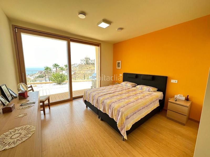 Foto 637bb969-3c79-4a95-b633-a332b22fa51b. Chalet villa de lujo con diseño de estilo moderno a 6 kilómetros de nerja costa. en Torrox
