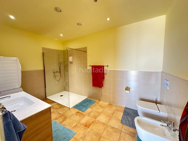 Foto d40776de-4d1d-4ae7-802e-1c527d63e47e. Chalet villa de lujo con diseño de estilo moderno a 6 kilómetros de nerja costa. en Torrox