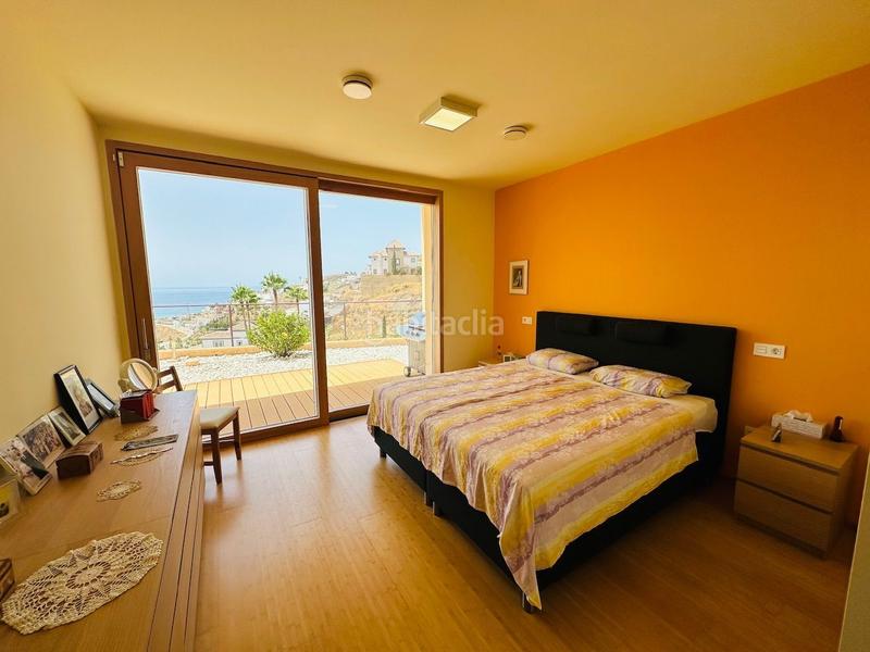 Foto fd6d78db-d3ef-4c53-a60a-23b15cf19c51. Chalet villa de lujo con diseño de estilo moderno a 6 kilómetros de nerja costa. en Torrox