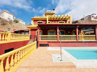 Chalet in Urbanización Santa Rosa. Villa de lujo en una urbanización exclusiva en torrox costa mála