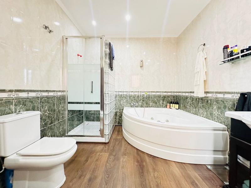 Foto 60c6df91-9c25-45ba-aeb2-cfaa517ec4ff. Chalet villa de lujo en una urbanización exclusiva costa málaga y a 5 minutos de nerja. en Torrox