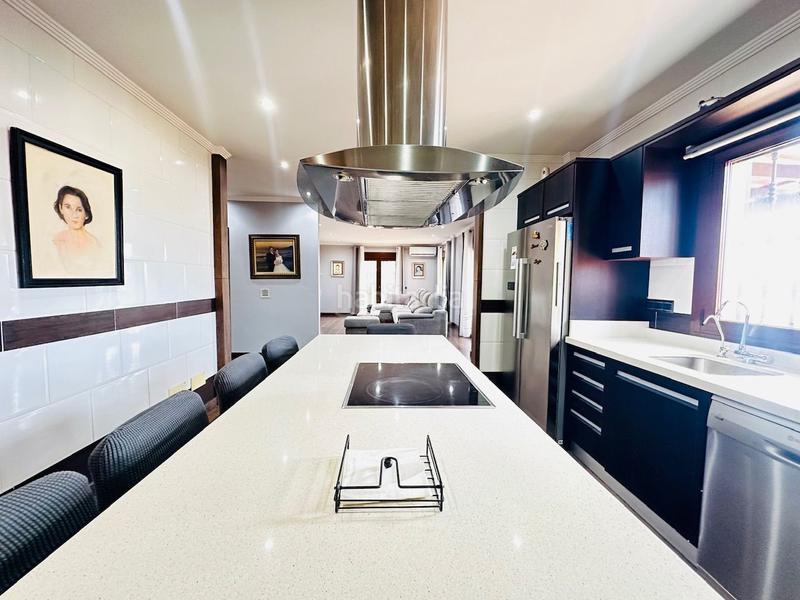 Foto f2bd6738-88f6-4a0d-853d-d8cd16d7f3b0. Chalet villa de lujo en una urbanización exclusiva costa málaga y a 5 minutos de nerja. en Torrox