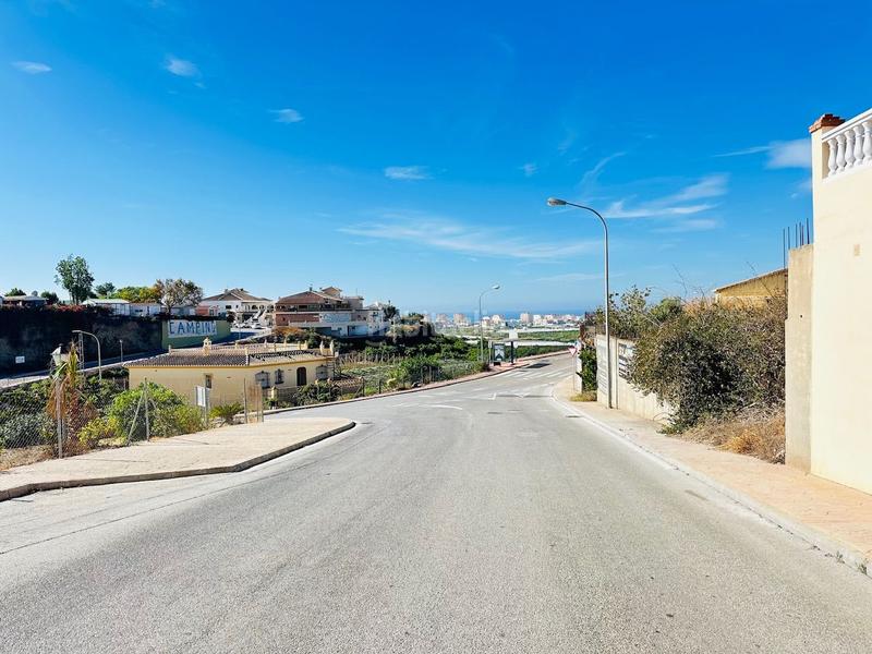 Foto 60f60661-b1d8-40c4-8ee2-be1e8875e0cd. Terreny residencial a Torrox park Torrox