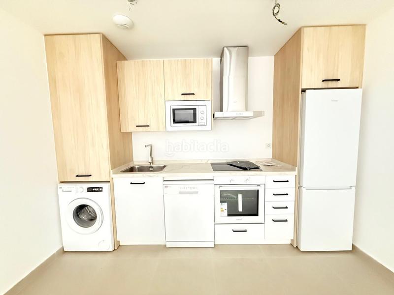 Foto 0fa47432-1429-4943-ad18-57c8bc075dd9. Piso  costa junto al mar. en Laguna Beach Torrox