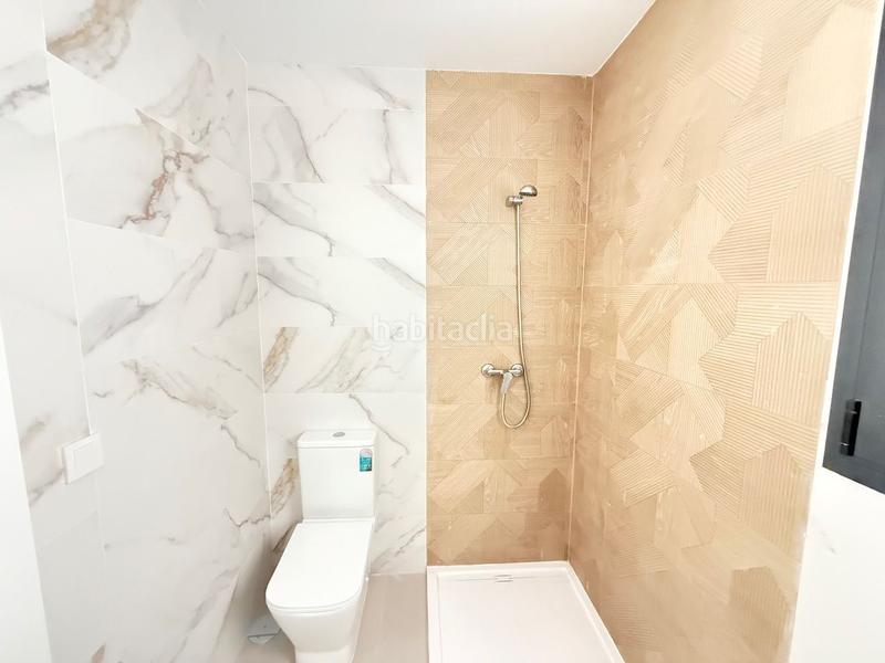 Foto 122a2549-9360-491a-981e-1cda8600c31a. Piso  costa junto al mar. en Laguna Beach Torrox