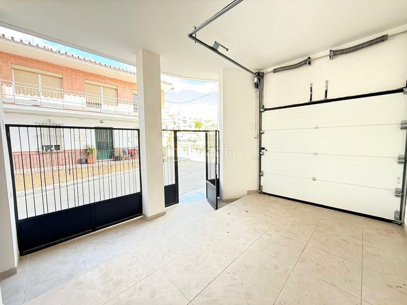 Foto 3b5d8556-612a-4cc4-ba4d-1352df1bbbb5. Piso  costa junto al mar. en Laguna Beach Torrox
