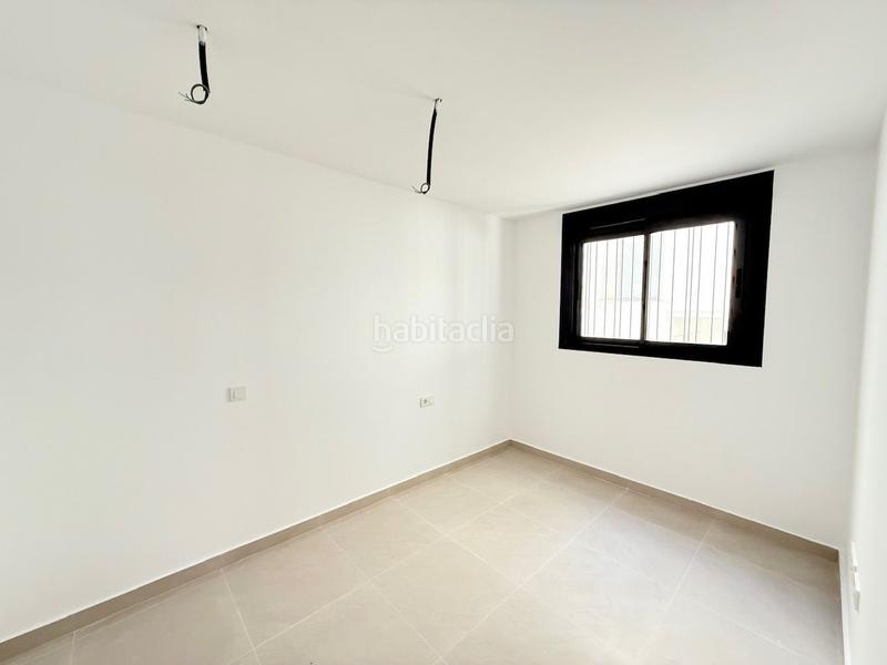 Foto a6233879-909c-4aca-853c-b2712899eab3. Piso  costa junto al mar. en Laguna Beach Torrox