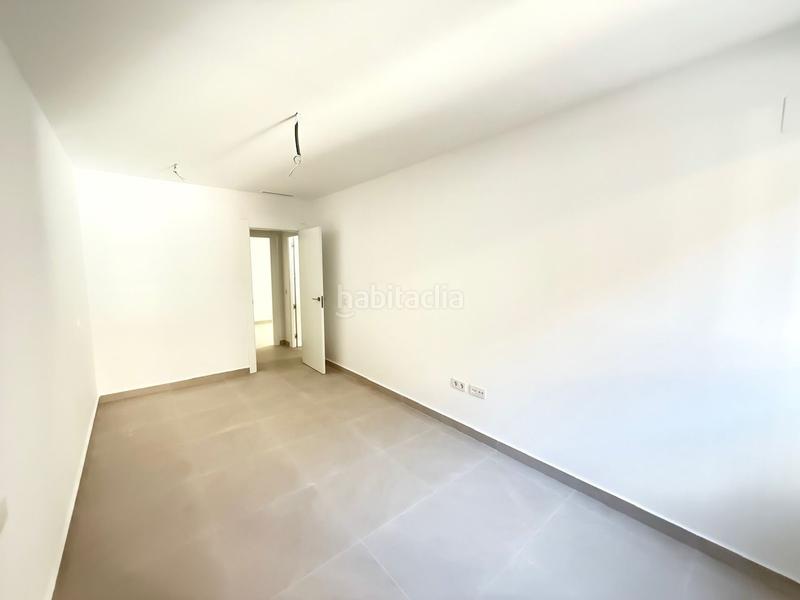 Foto bdbc3c35-36b1-410d-8f9a-47a6a75dd144. Piso  costa junto al mar. en Laguna Beach Torrox