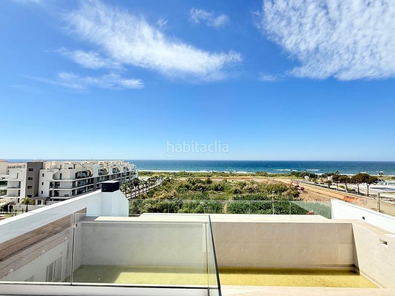 Foto cc5e22aa-ec7e-43c3-9c29-f5ed781515dc. Piso  costa junto al mar. en Laguna Beach Torrox