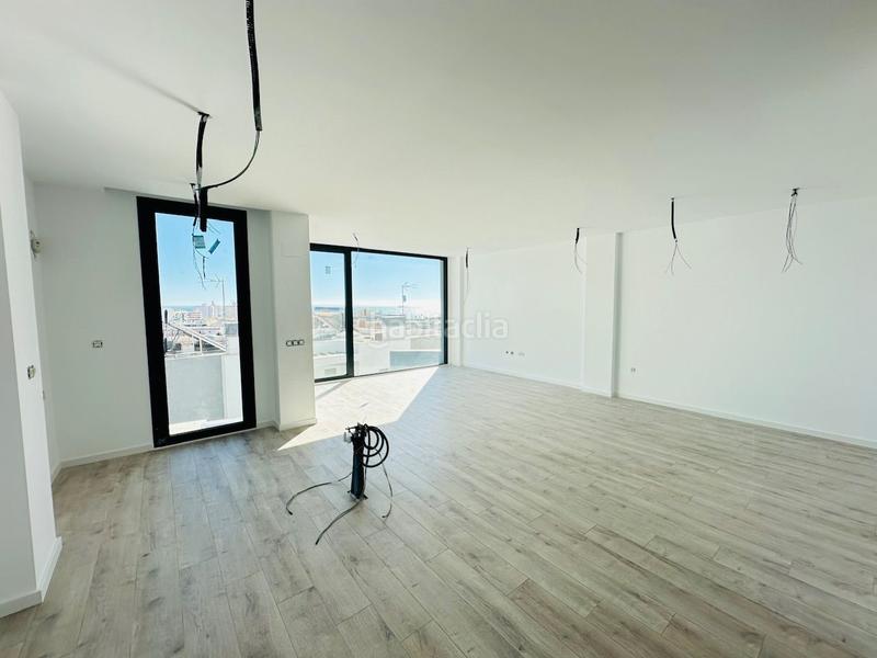 Foto 548d101a-9e6e-4cc4-8357-9fc1924e4d87. Maison avec piscine dans Viña Málaga Torre del Mar