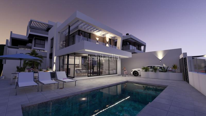 Foto 4f65657d-1b18-4fa5-ab0d-36b9c183ac6d. Chalet avec piscine dans Capistrano Nerja