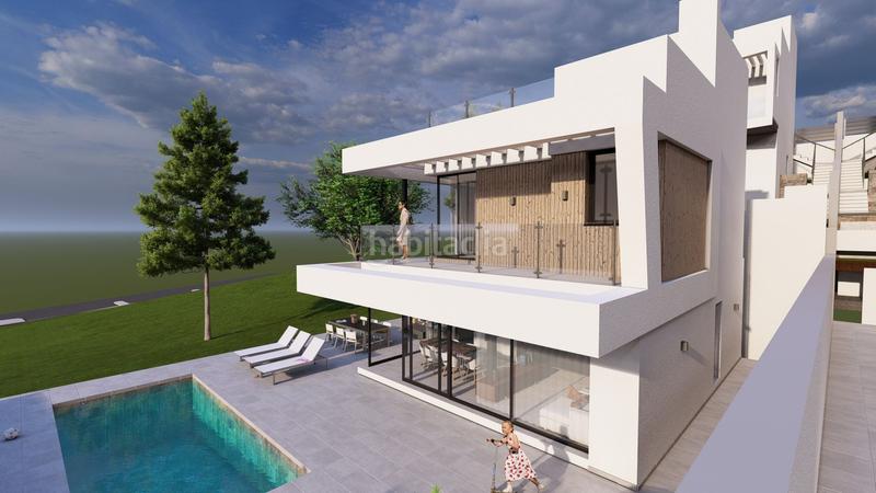 Foto e0e77d1d-651f-47e4-9ed3-327900f12a49. Chalet avec piscine dans Capistrano Nerja