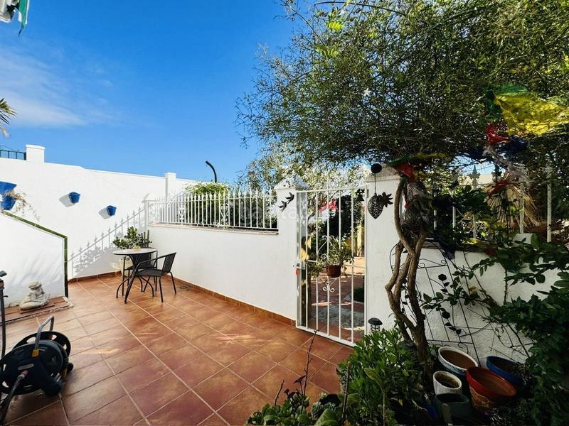 Foto f1deed8d-c910-4899-98c0-6a25b9358cc1. Casa adossada a El Peñoncillo Torrox
