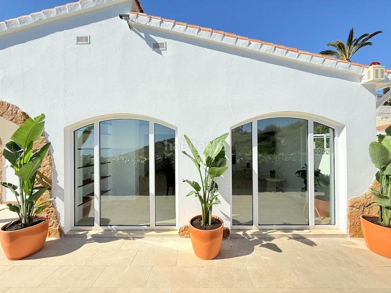 Foto 81250c5d-2d8e-4704-8422-d8292db19247. Casa chalet con piscina privada costa El Peñoncillo con vistas al mar. en Torrox