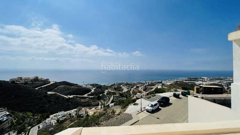 Foto 828654a3-332a-409b-baa4-30f8585e34ba. Casa adosada chalet adosado costa con vistas panorámicas al mar en la urbanización balcones dEl Peñoncillo. en Torrox