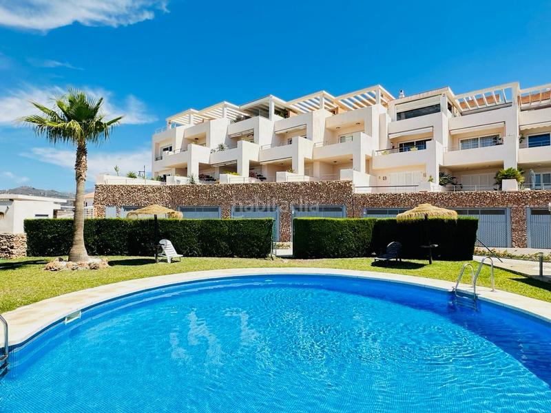 Foto 953f4792-6e5f-45c3-958d-04a80c750261. Casa adosada chalet adosado costa con vistas panorámicas al mar en la urbanización balcones dEl Peñoncillo. en Torrox