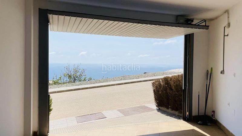 Foto c7db918a-b001-4924-888e-3e4a692ef164. Casa adosada chalet adosado costa con vistas panorámicas al mar en la urbanización balcones dEl Peñoncillo. en Torrox