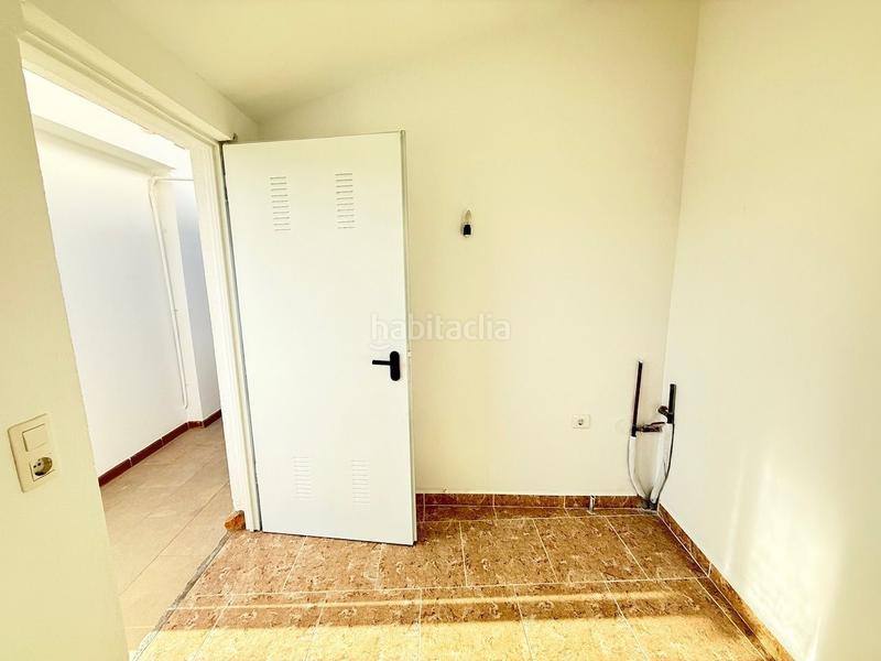 Foto 0de12c31-009a-479c-b015-c118b24d6eaf. Casa chalet con piscina privada con vistas al mar a 6 kilómetros en torrox costa el peñoncillo. en Nerja