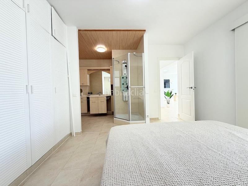 Foto 86316690-9736-49ed-a9e5-a34b7c104728. Casa chalet con piscina privada con vistas al mar a 6 kilómetros en torrox costa el peñoncillo. en Nerja
