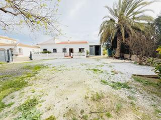 Maison à Alcaucín. Chalet en puente don manuel alcaucín.