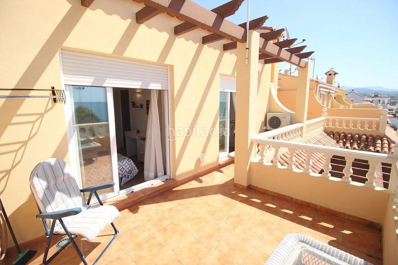 Foto 4bcbc8e3-e06c-455d-aa0b-76eb028cb8e5. Maison jumelée avec chauffage piscine dans Paseo Marítimo de Levante Torre del Mar