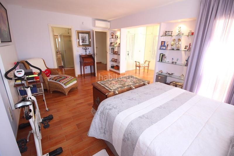 Foto 6047264b-6c91-4761-959f-4a9874b1e132. Casa adosada espectacular chalet de lujo situado en primera línea de playa málaga con salida directa al paseo marítimo. en Torre del Mar