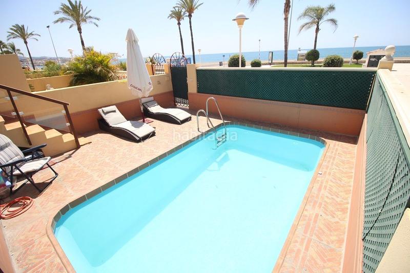 Foto 86210132-be20-4f48-9b12-68761ce60978. Casa adosada espectacular chalet de lujo situado en primera línea de playa málaga con salida directa al paseo marítimo. en Torre del Mar