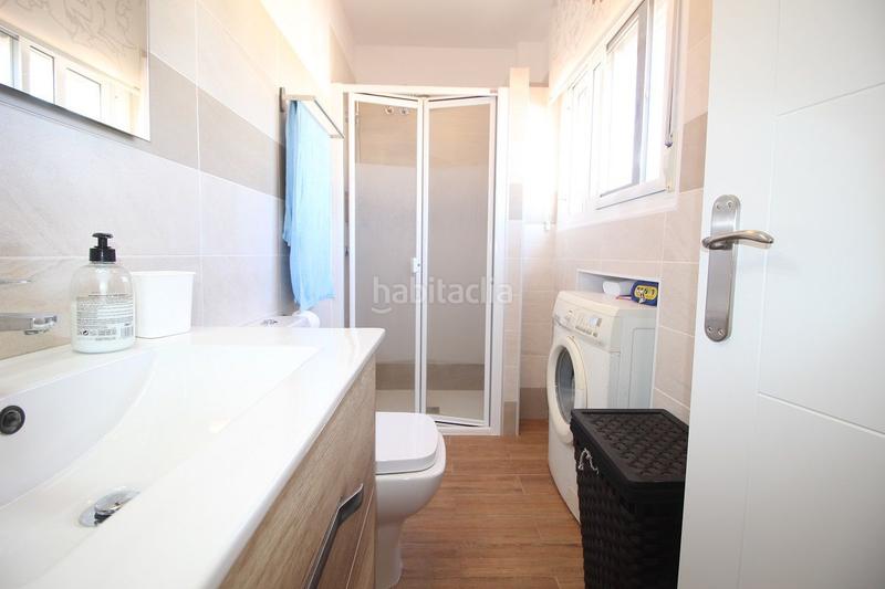 Foto a3944713-44e7-492e-b12a-2714f88f091e. Casa adosada espectacular chalet de lujo situado en primera línea de playa málaga con salida directa al paseo marítimo. en Torre del Mar
