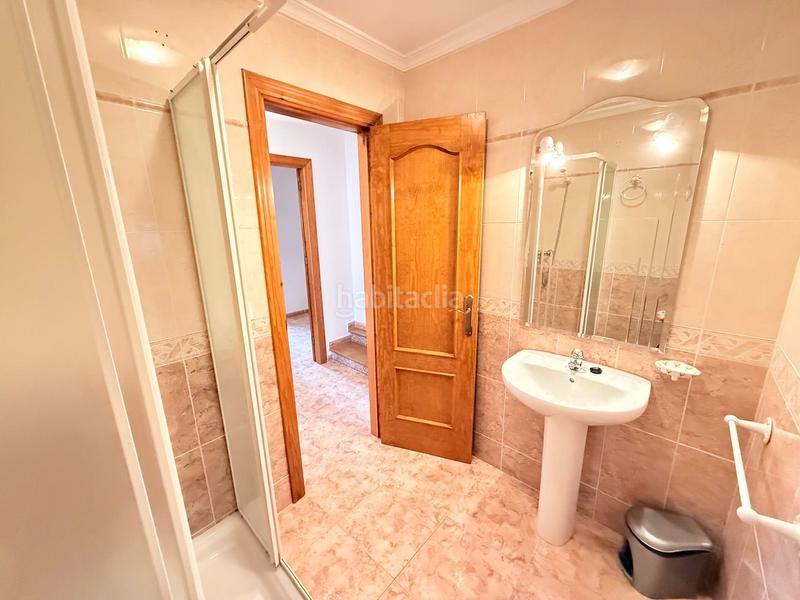 Foto bb5ae71f-3430-4ad5-be50-75723fc1e400. Dúplex amb piscina a Chaparil - Torrecilla - Punta Lara Nerja