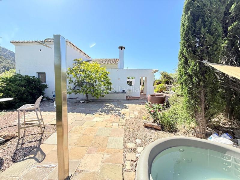 Foto 30e46ca2-863c-4b12-9c61-9e2bb1e2ba21. Chalet espectacular villa de lujo con apartamento en frigiliana con vistas impresionantes, piscina y jacuzzi spa. en Cómpeta