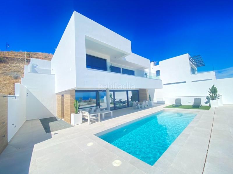 Foto d8264750-baf4-4913-a74d-bea4f59ba2c1. Chalet villa de lujo con diseño de estilo moderno a 6 kilómetros en Nerja