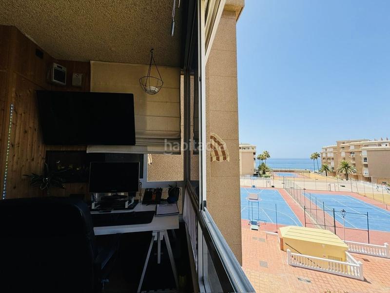Foto 57db10f8-3ba9-4bca-a9d2-783a2f81def2. Piso  con vistas al mar en urbanización costa del oro, costa. en Torrox