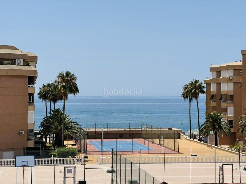 Foto 763e8c6d-afc6-421d-a5e8-12a1ab5c1322. Piso  con vistas al mar en urbanización costa del oro, costa. en Torrox