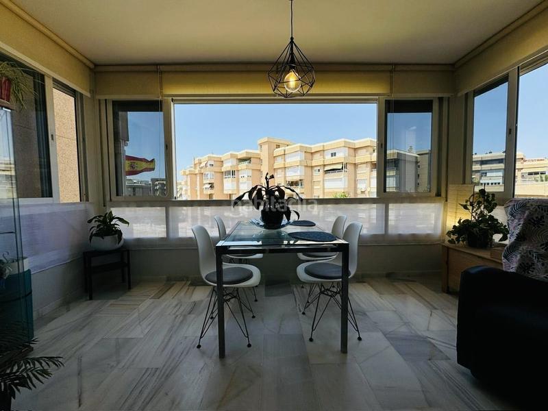 Foto df6dbebc-dd31-47c2-a43d-60666a055c2d. Piso  con vistas al mar en urbanización costa del oro, costa. en Torrox