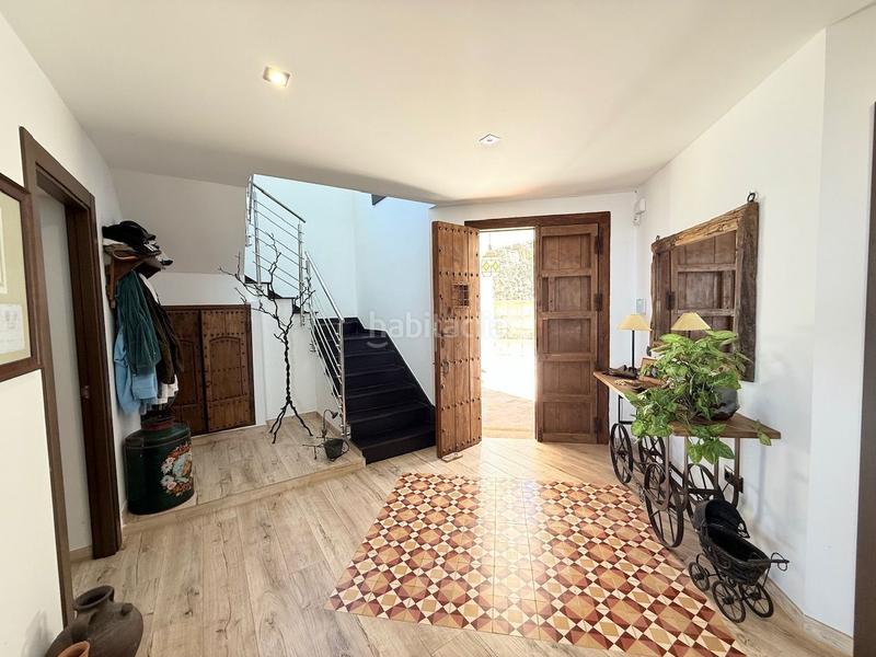 Foto 6c6761f1-28da-4a7a-b6fb-692bbdabb80a. Chalet villa de lujo con diseño de estilo moderno en vélez málaga. en Vélez - Málaga